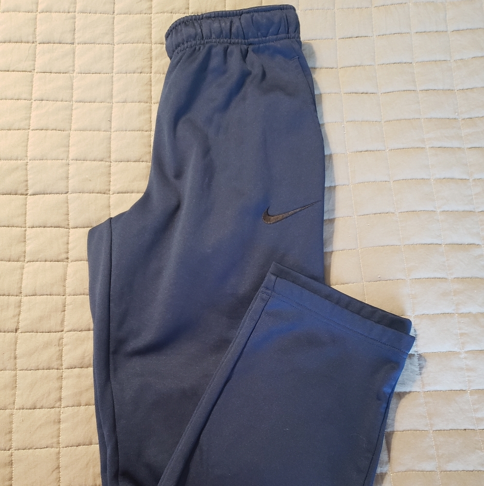 Nike men's small pants
